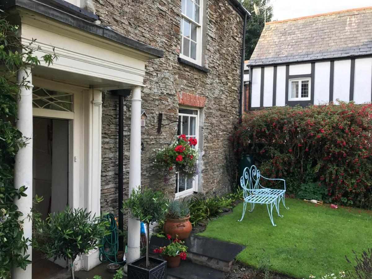 Spring Gardens B&B Wadebridge Bagian luar foto